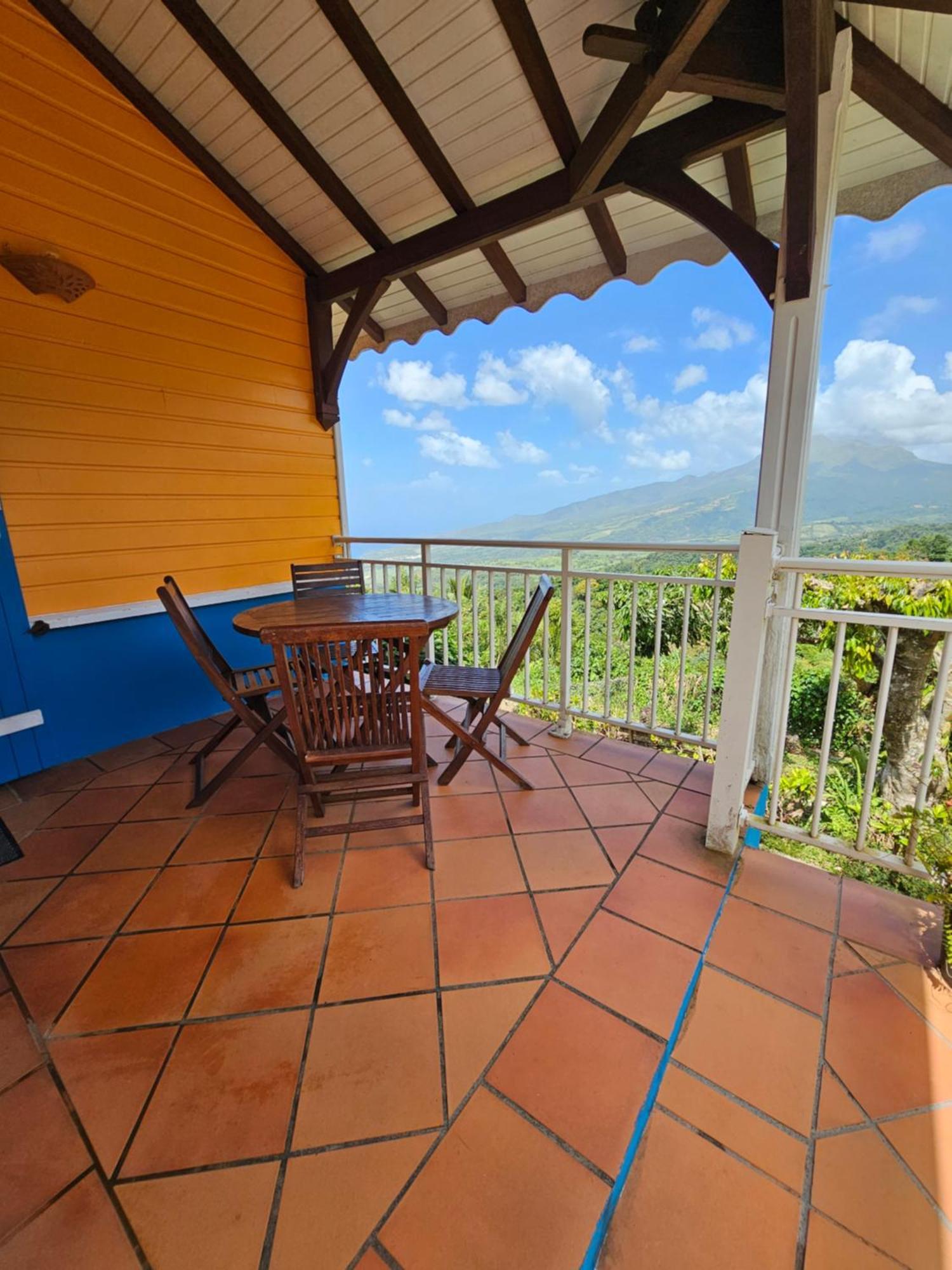 Villa Le Hameau Du Morne Des Cadets Fond-Saint-Denis Exterior foto